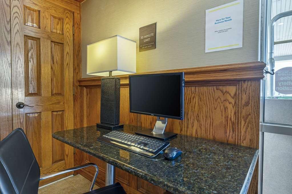 Comfort Inn & Suites Triadelphia Facilidades foto
